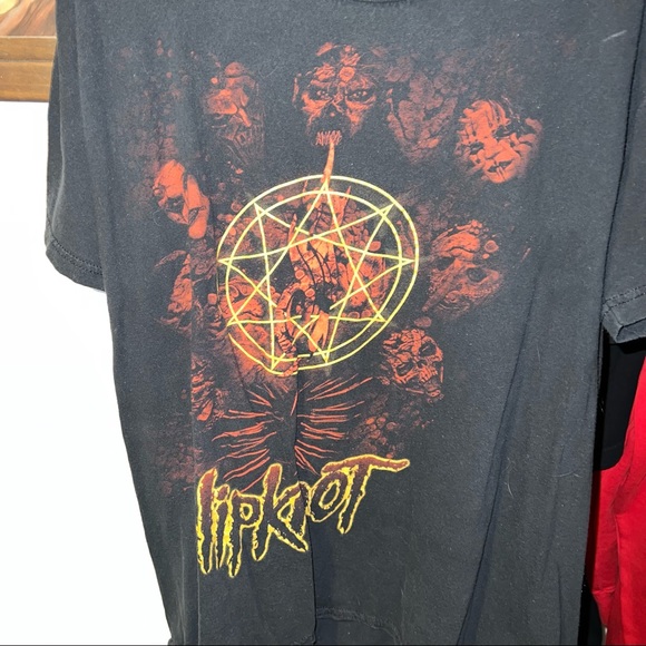 SLIPKNOT Black and Red Short Sleeve Tee - Picture 5 of 5